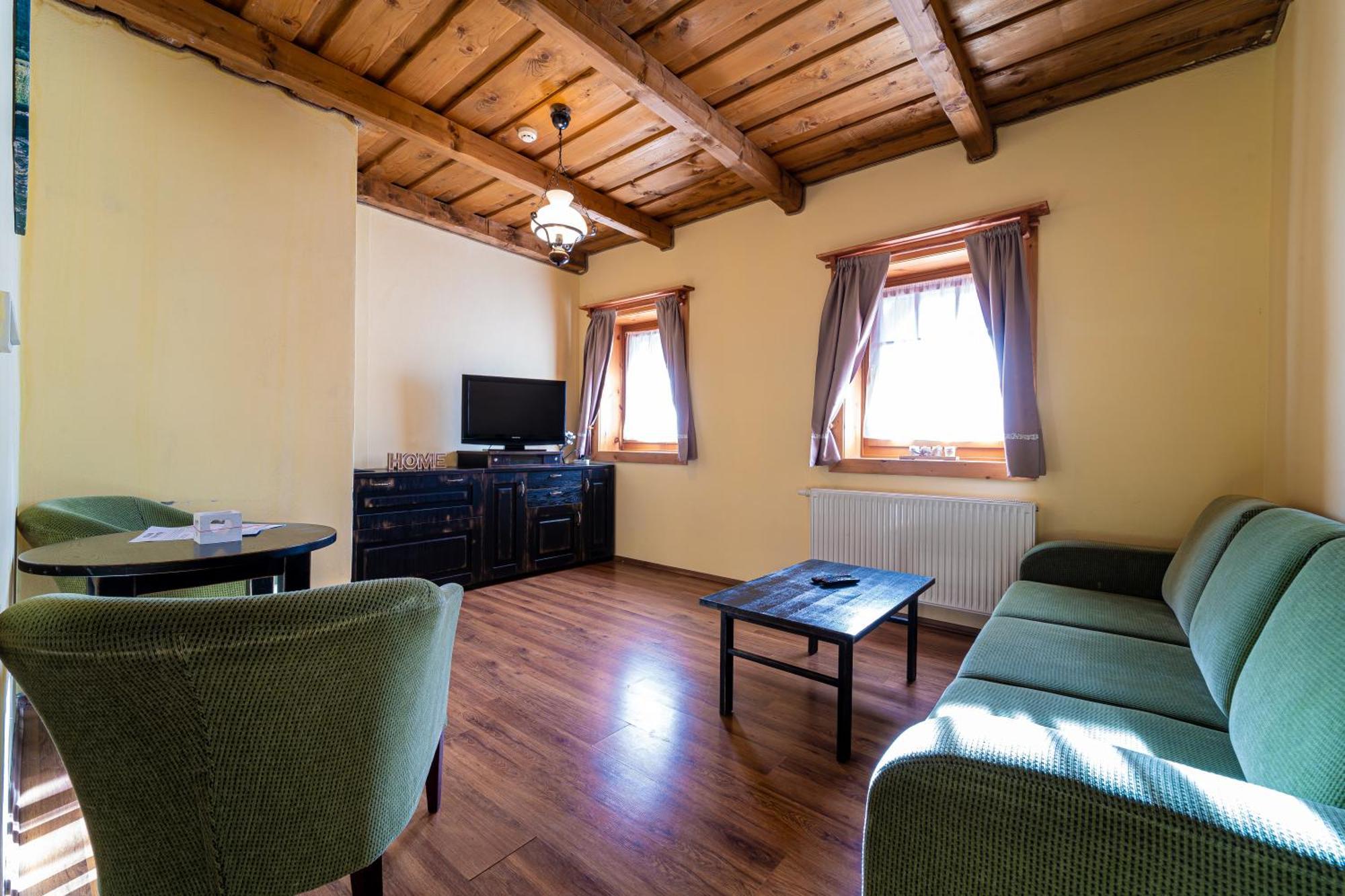 Ranc Pod Ostrou Skalou *